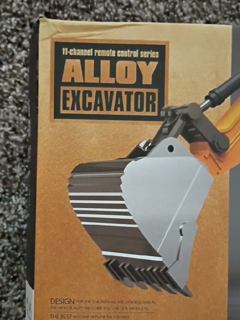 Yellow Alloy Excavator Toy - Kids Construction Vehicle - Picture 3 of 12